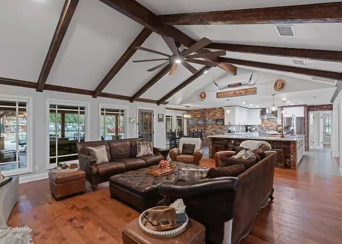 Cowtown Casa: A Place To Hang Your Holiday home Fort Worth