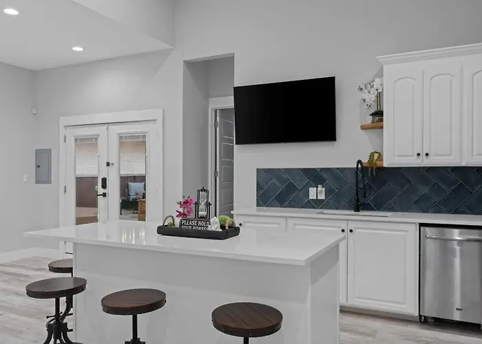 Cowtown Casa: A Place To Hang Your Holiday home *