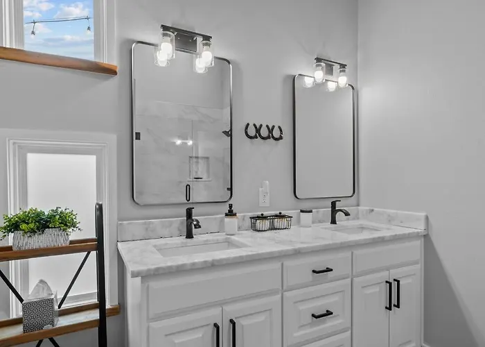Cowtown Casa: A Place To Hang Your Holiday home Fort Worth