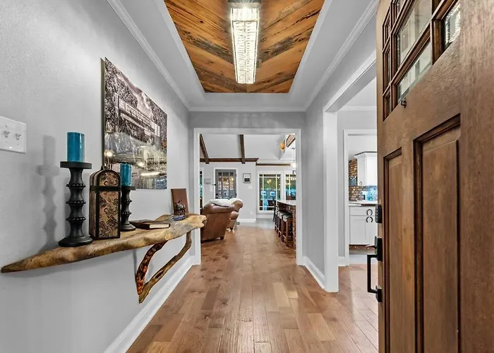 Cowtown Casa: A Place To Hang Your Holiday home Fort Worth