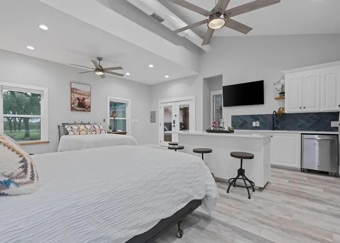 Holiday home Cowtown Casa: A Place To Hang Your Fort Worth